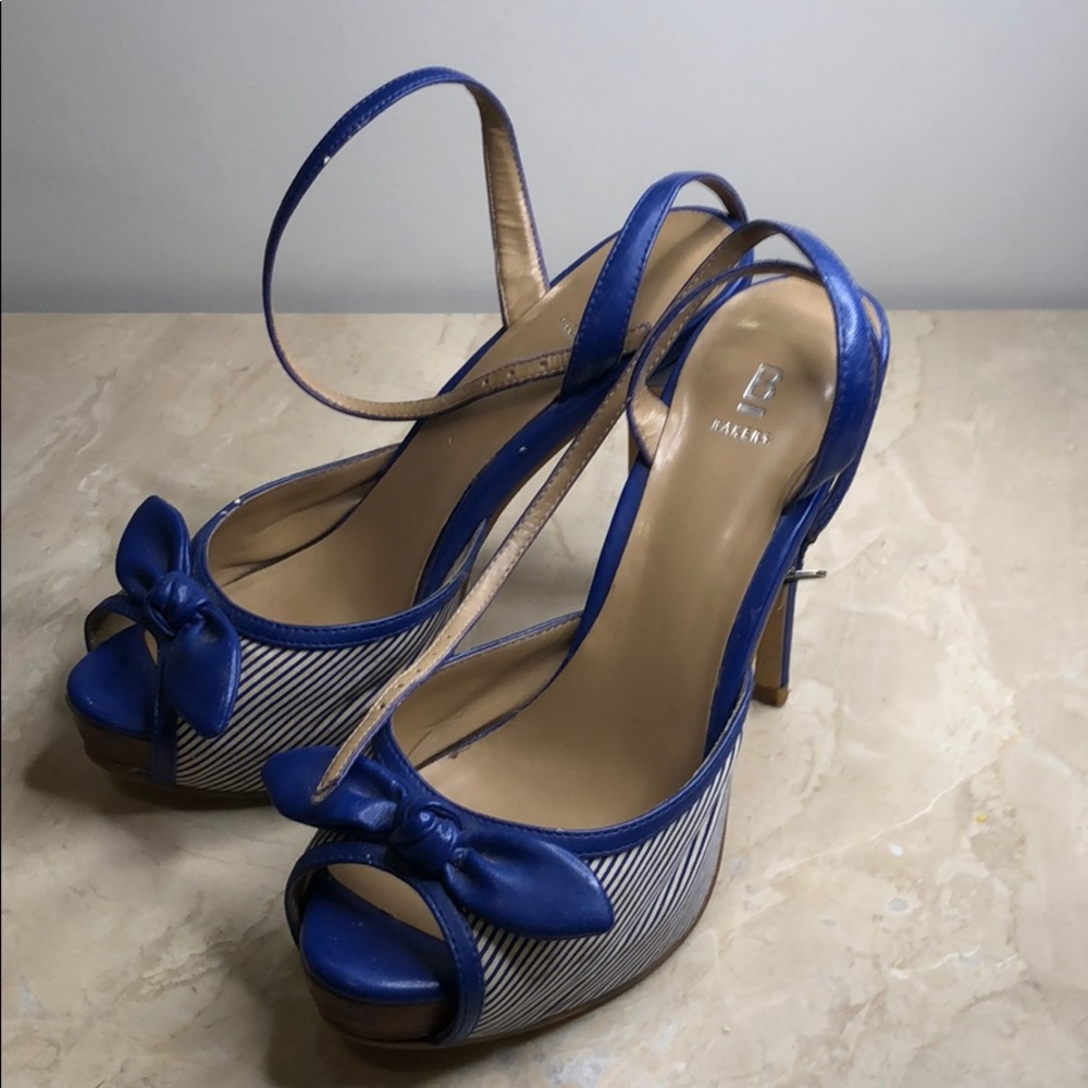 Bakers high heel strap open toes with bow ties